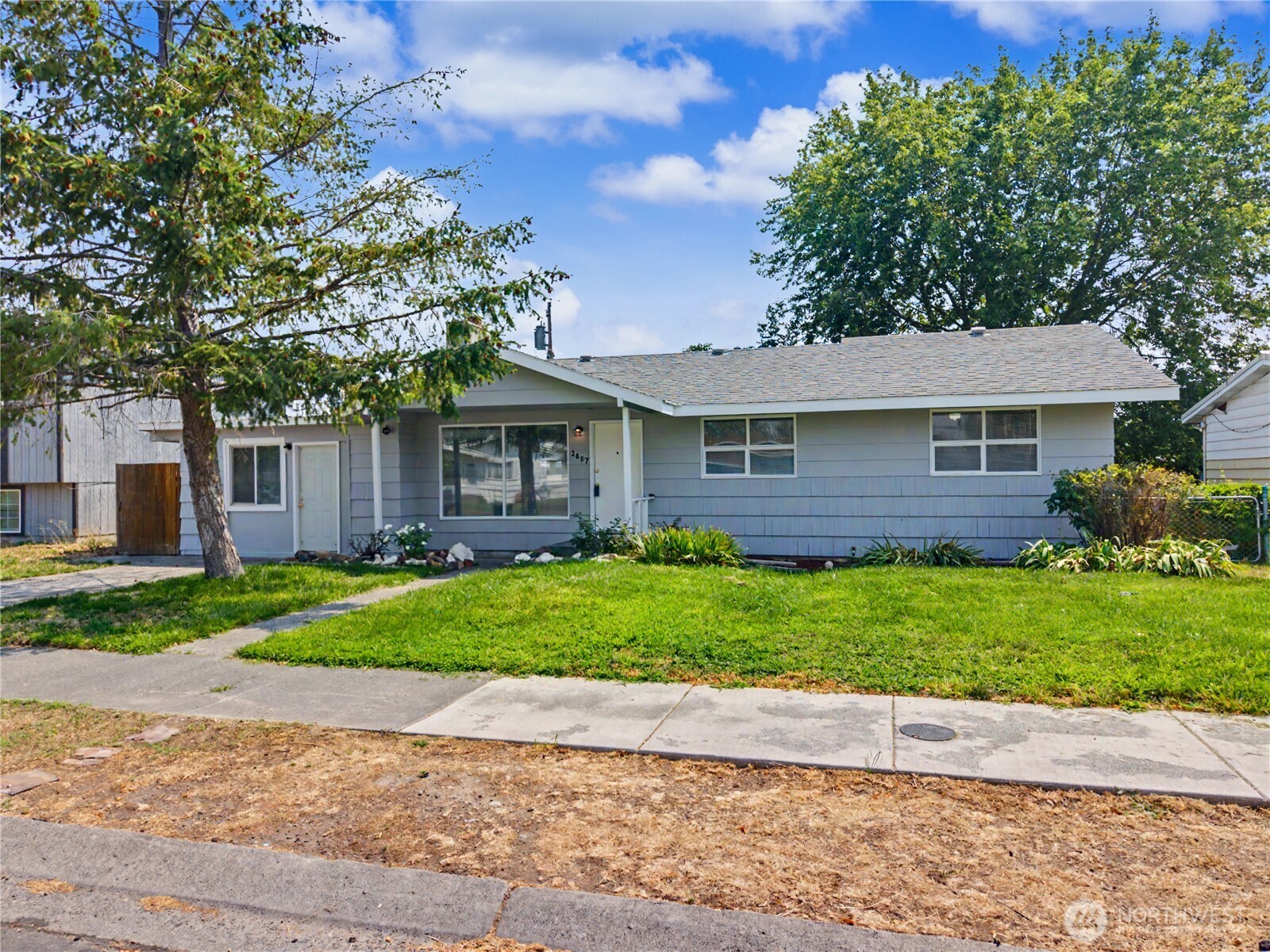 2607 W Texas Street Property Photo 1