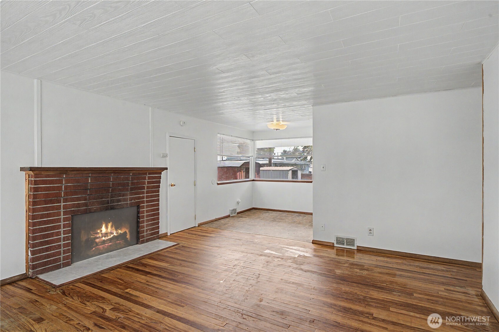 2607 W Texas Street Property Photo 11