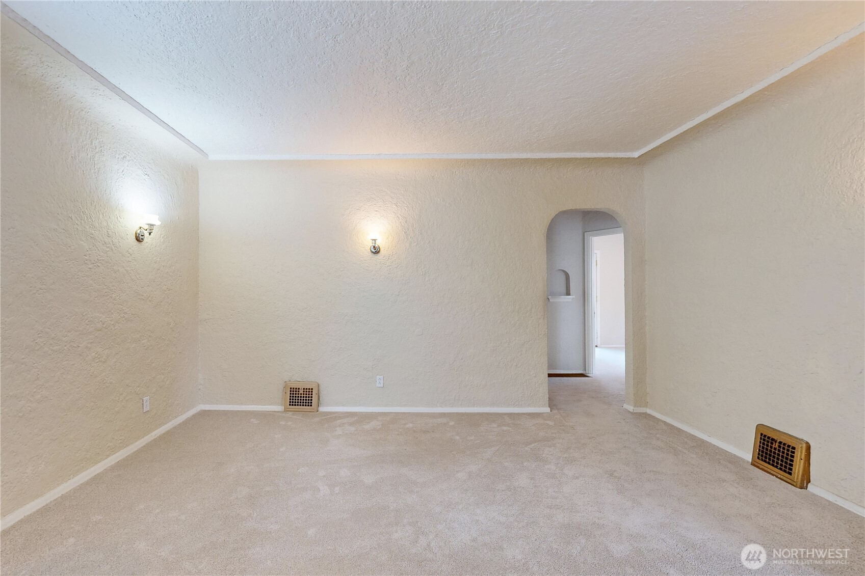 540 Craig Street Property Photo 4