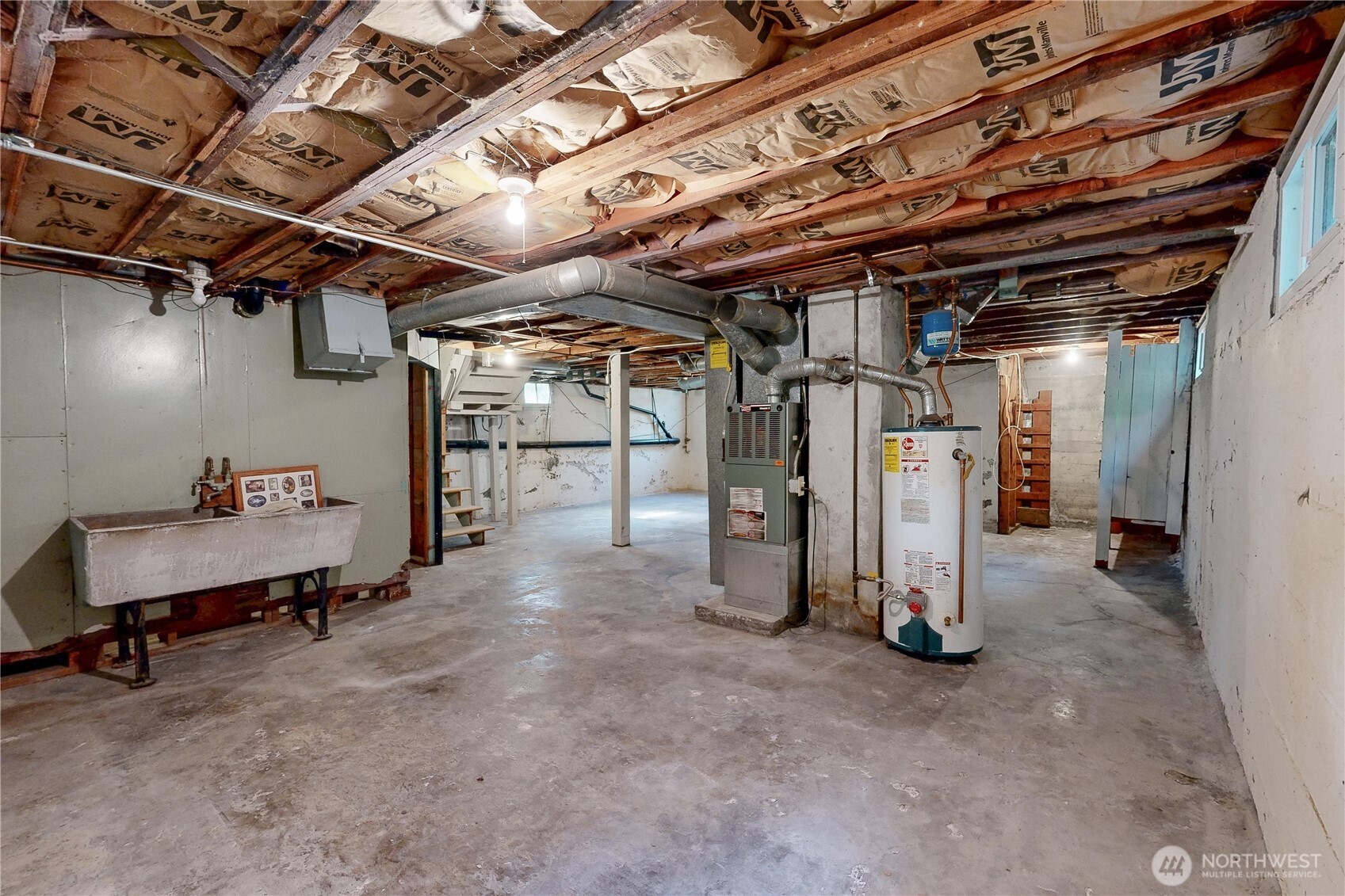 540 Craig Street Property Photo 15