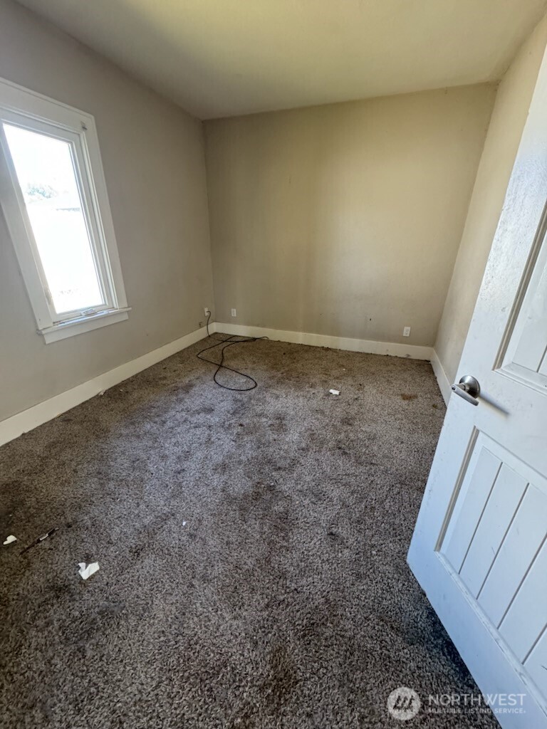 505 S 55th Street Property Photo 8