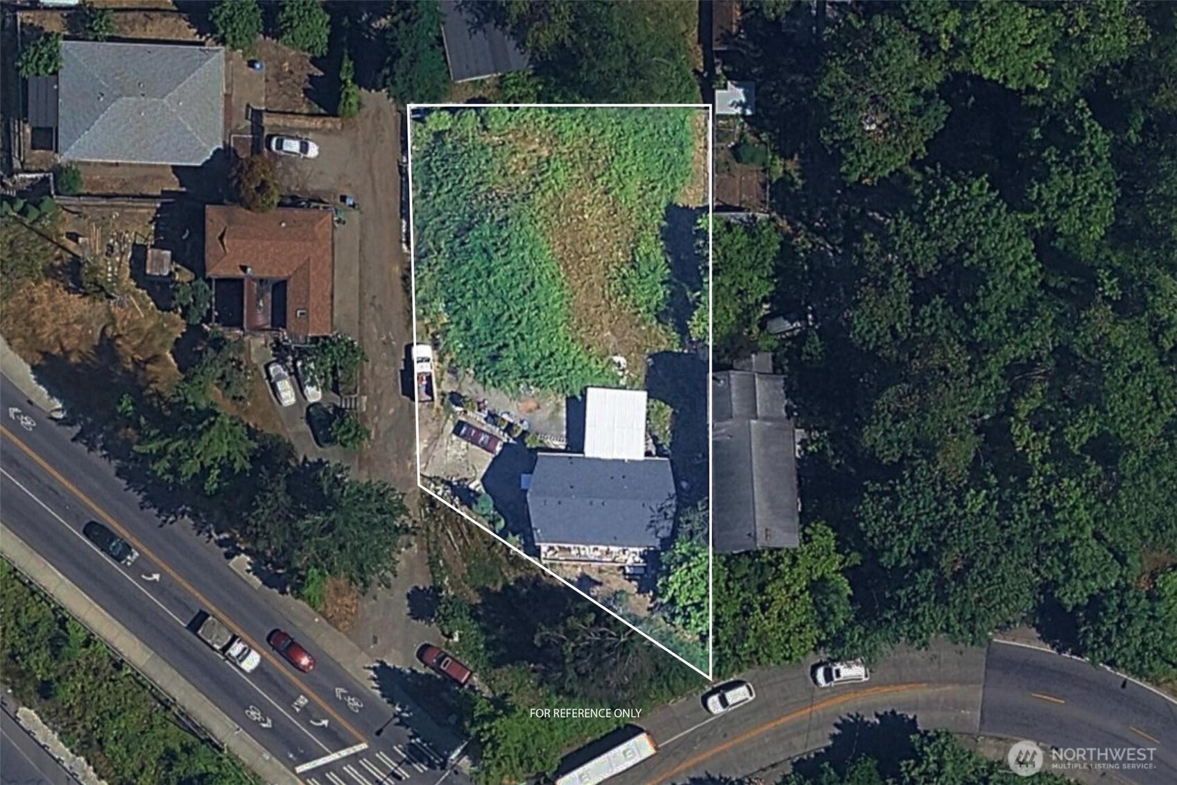 1924 S Graham Street Property Photo 3