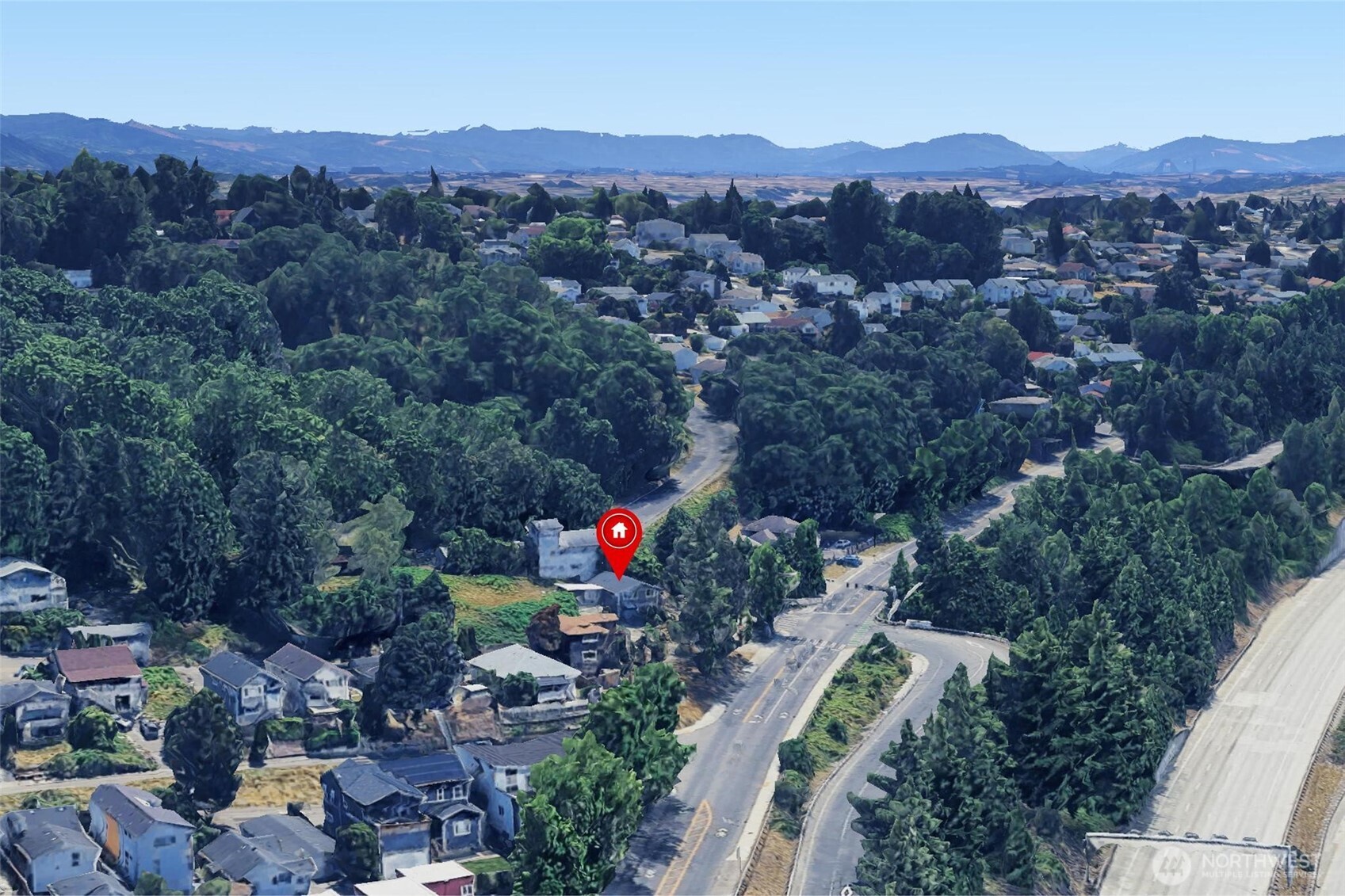 1924 S Graham Street Property Photo 14