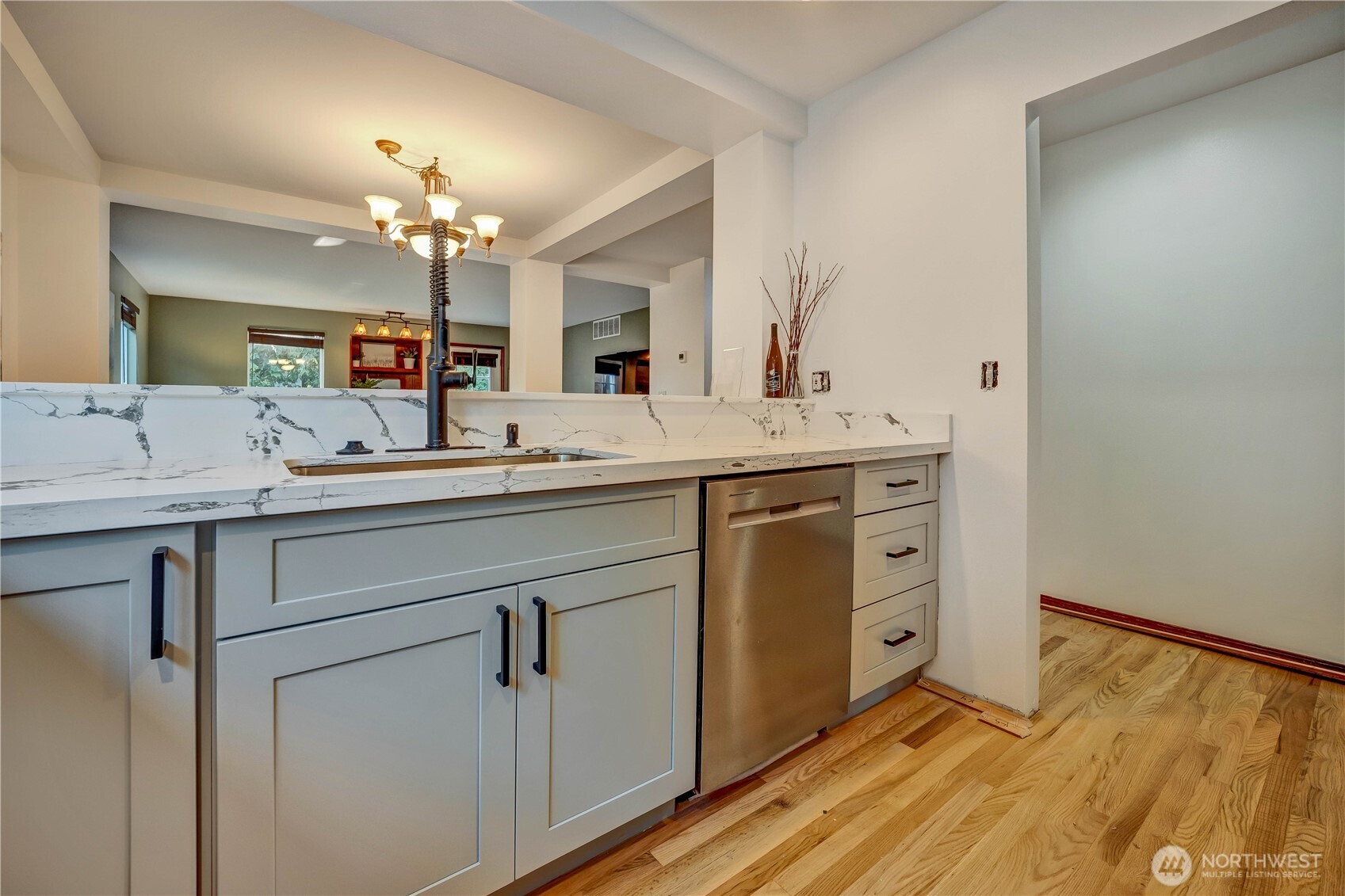 820 Mill Avenue Property Photo 7