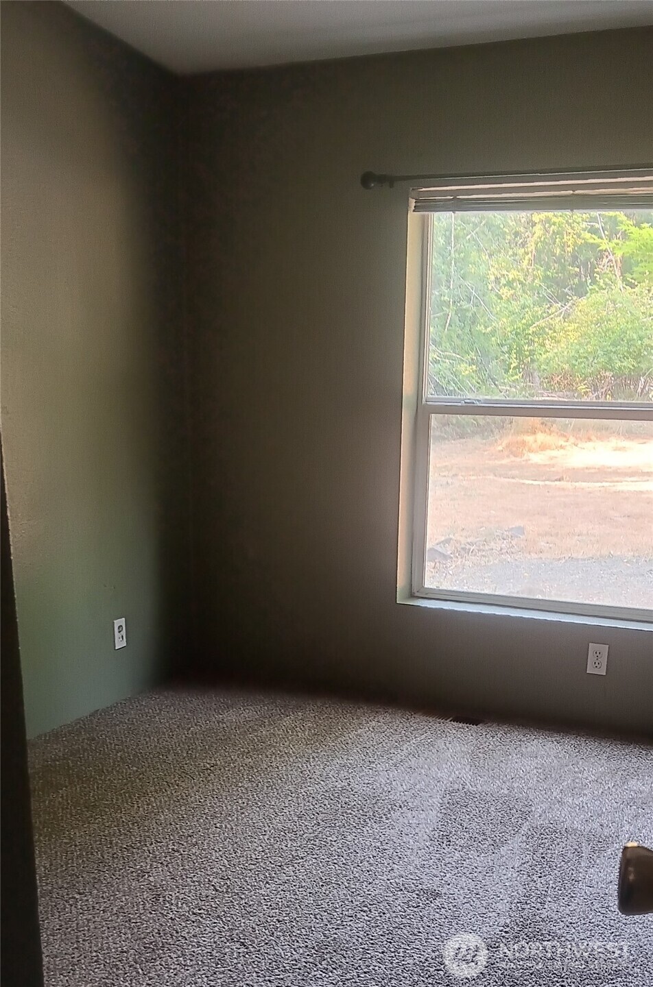 101 E Herron Place Property Photo 13