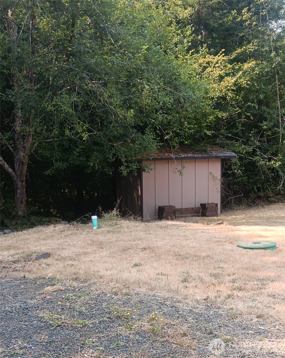 101 E Herron Place Property Photo 15