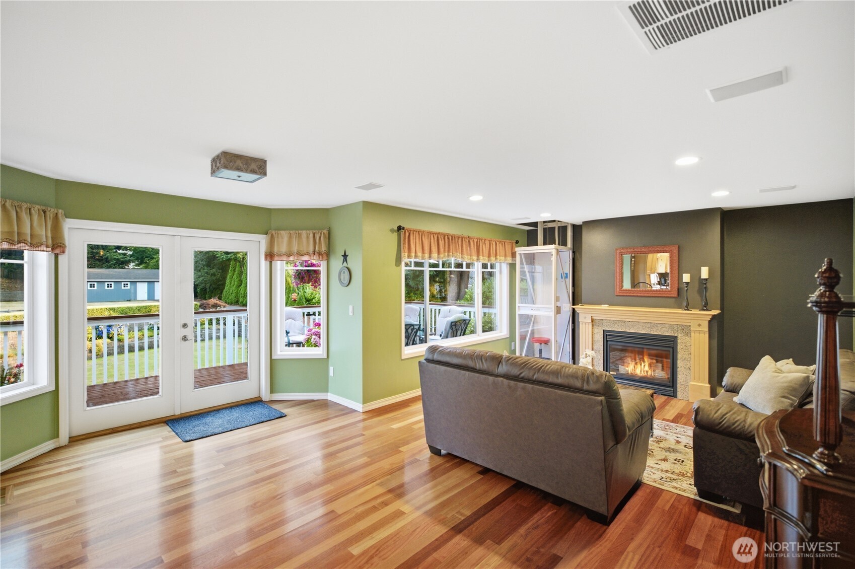 13204 115th Street Property Photo 9