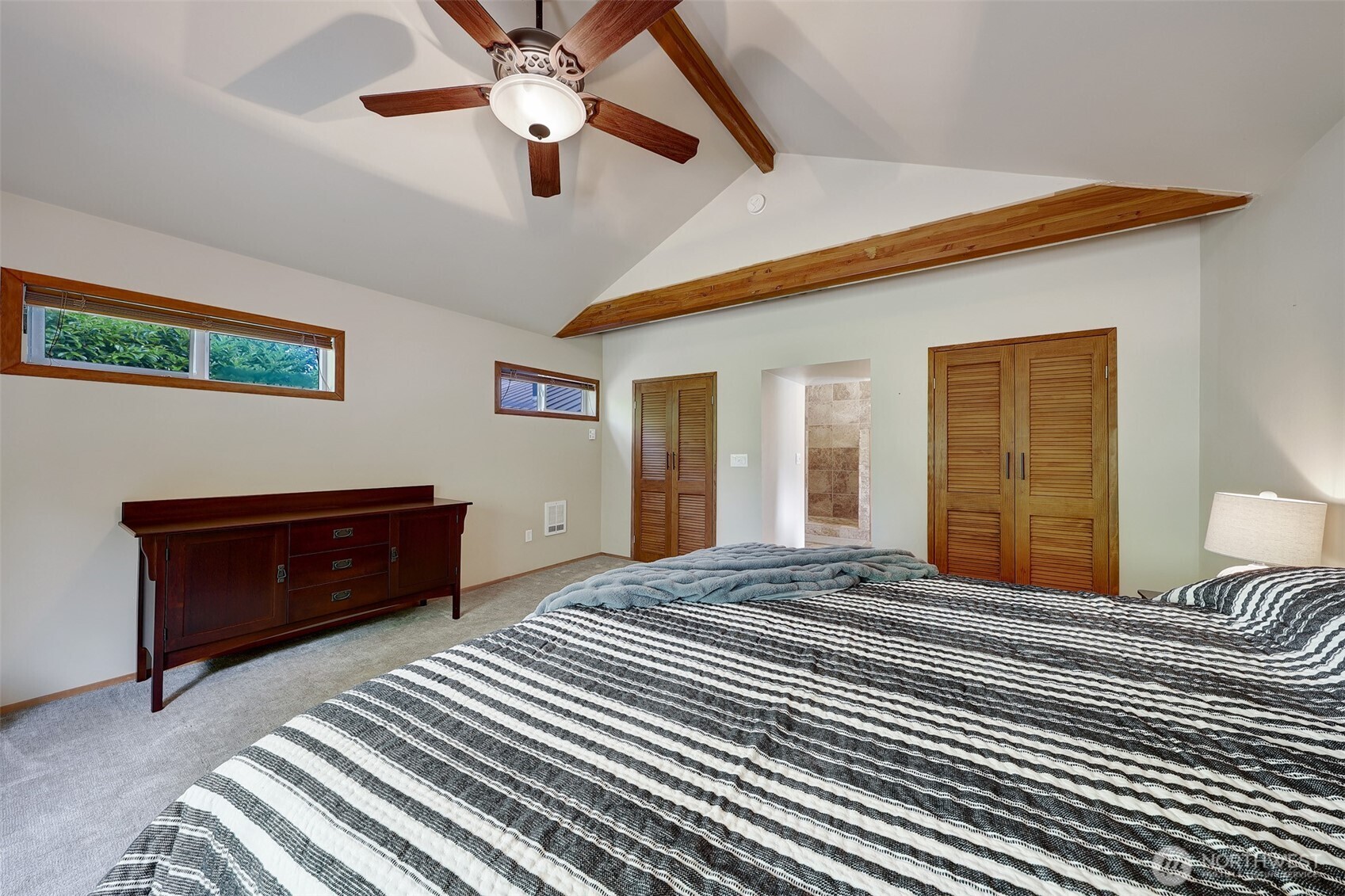 292 Ne Lake Drive Property Photo 19