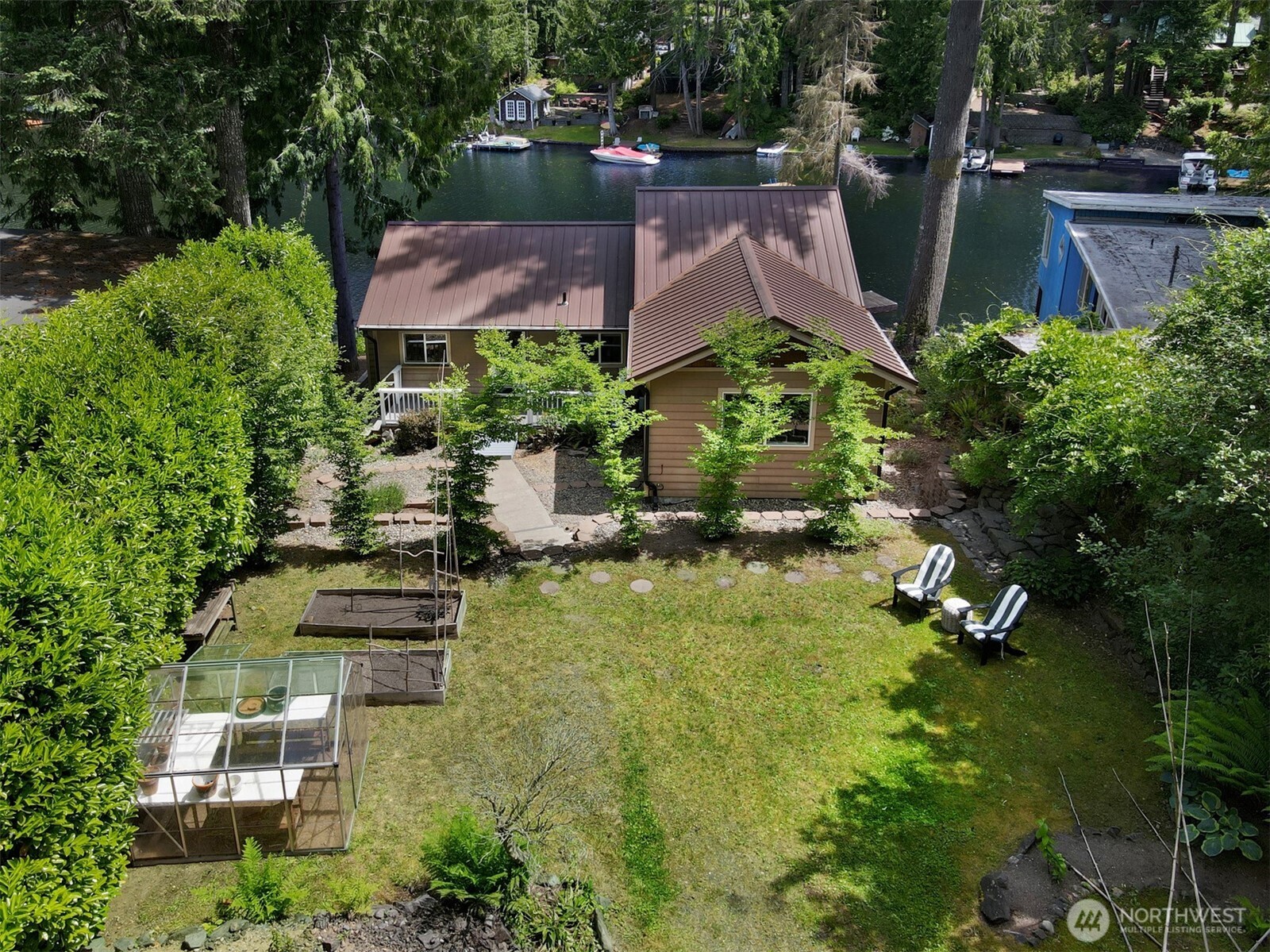292 Ne Lake Drive Property Photo 40