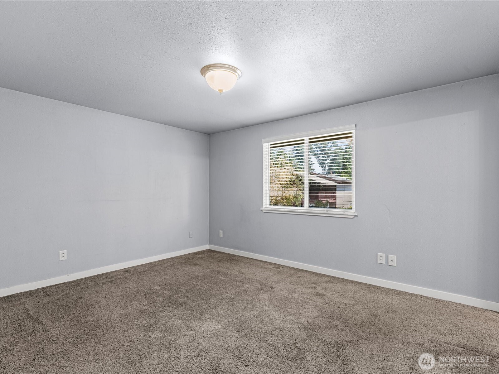 31624 3rd Place Property Photo 21