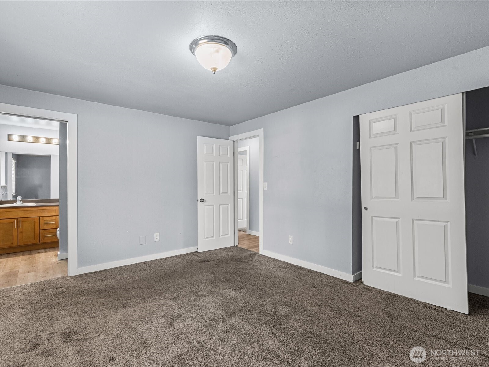 31624 3rd Place Property Photo 22