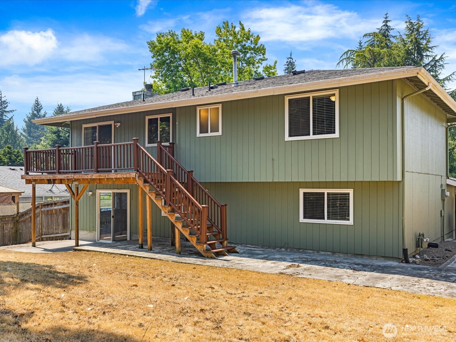 31624 3rd Place Property Photo 33
