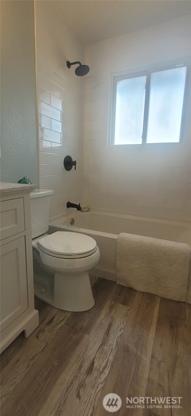11503 Ainsworth Avenue Property Photo 15