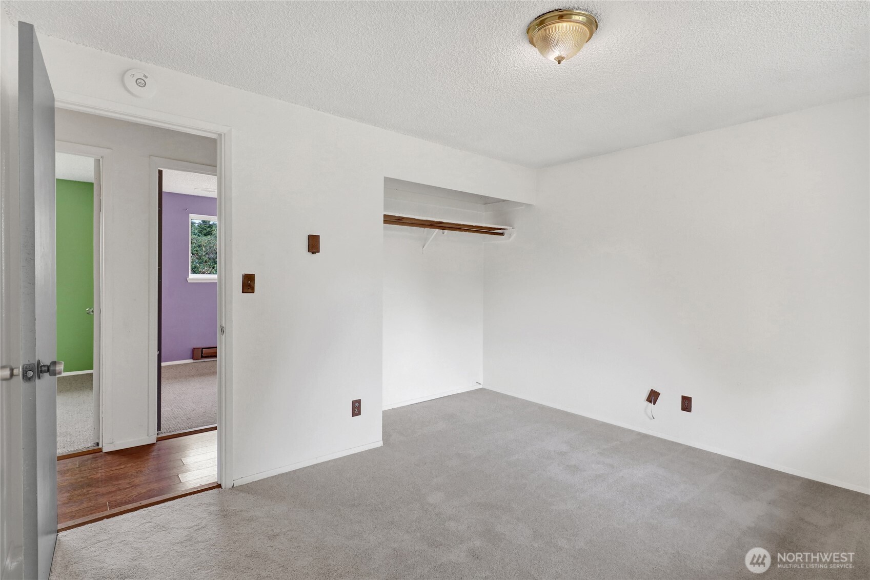 875 Adelia Street Property Photo 17