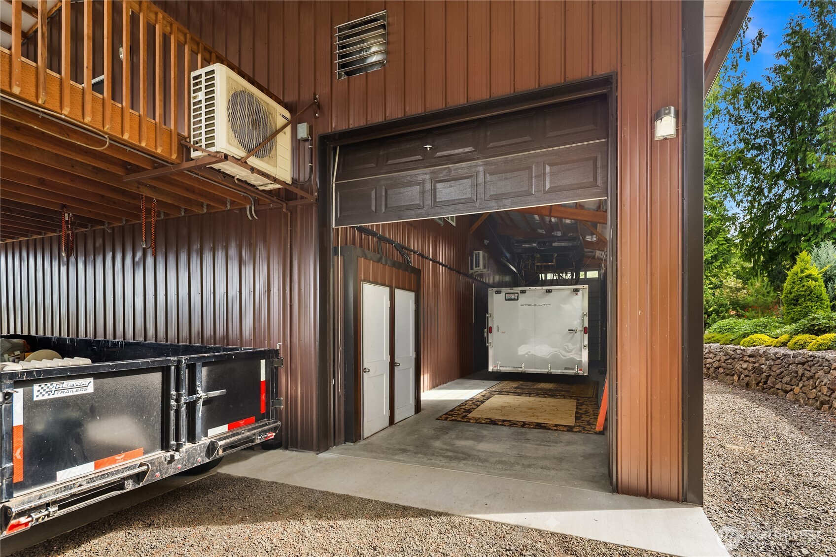 698 Streamside Drive Property Photo 40