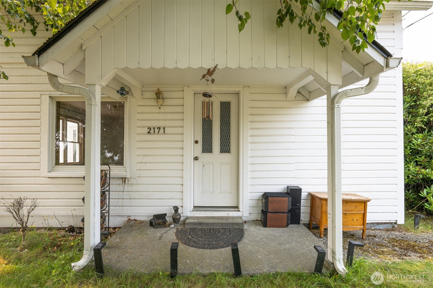2171 Gardiner Drive Property Photo 3