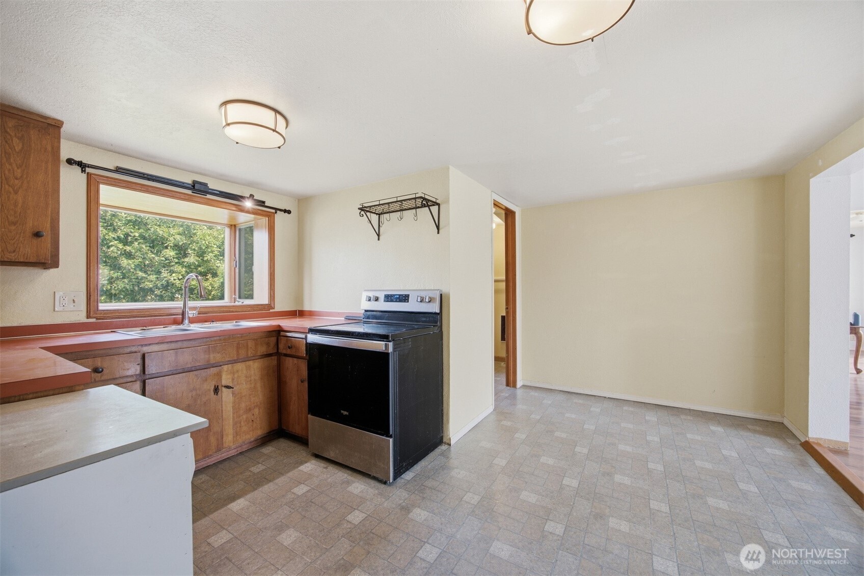 2171 Gardiner Drive Property Photo 16