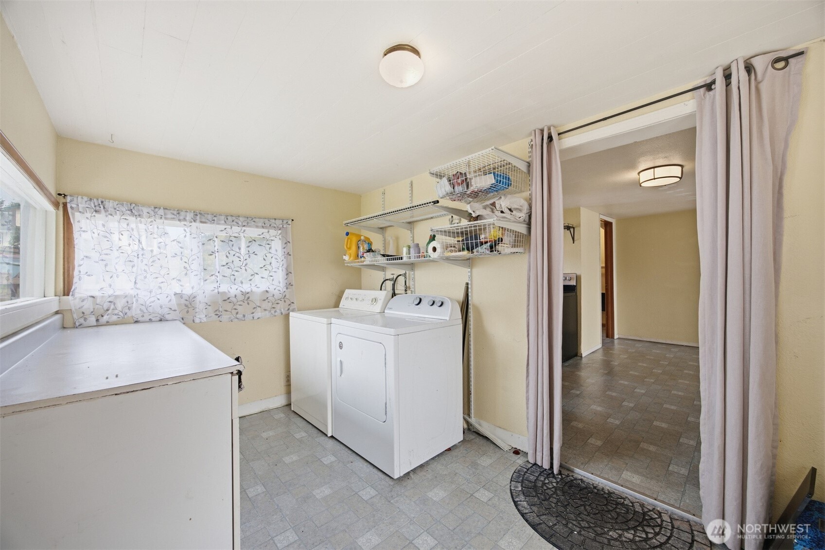 2171 Gardiner Drive Property Photo 37