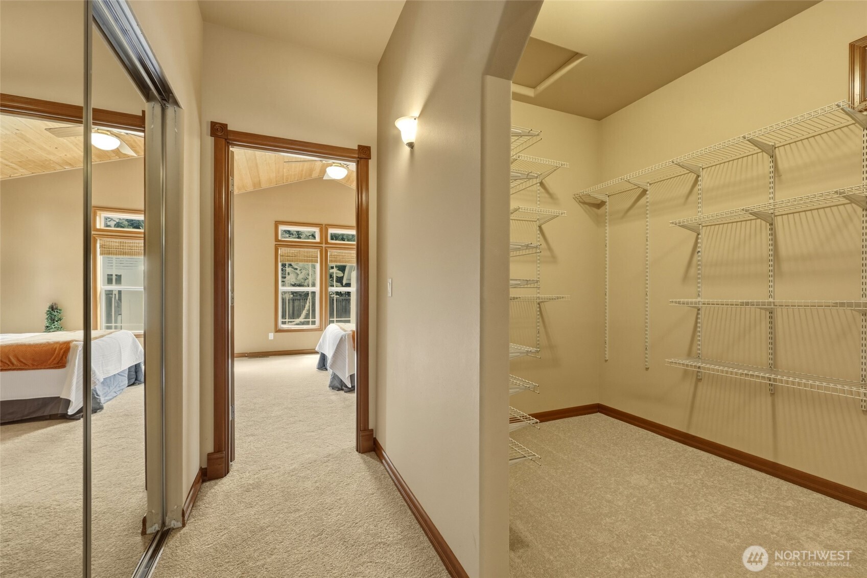 9315 Milburn Loop Property Photo 16