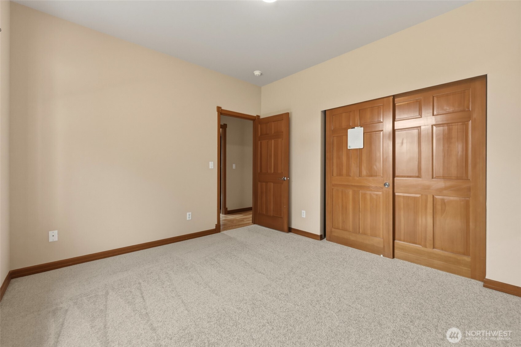 9315 Milburn Loop Property Photo 27