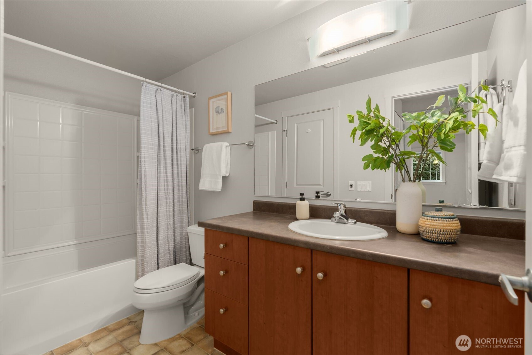12404 E Gibson Road J105 Property Photo 15