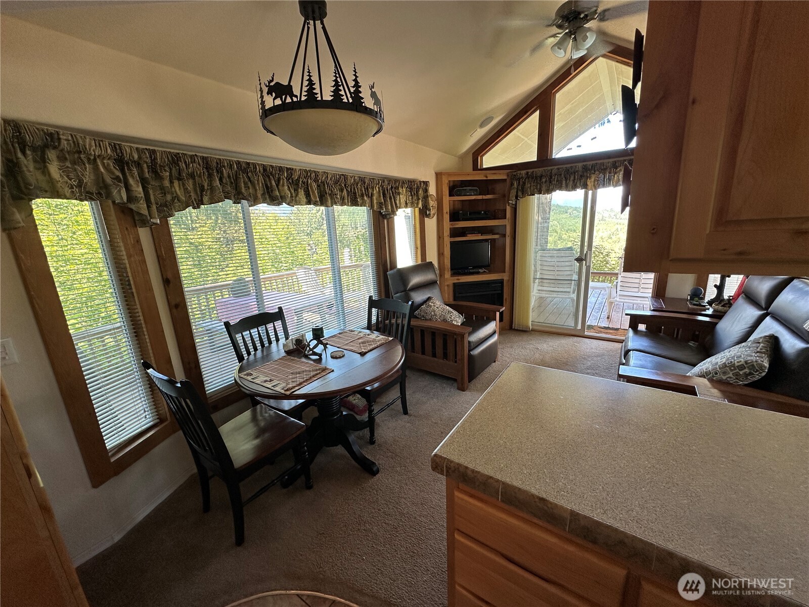 4989 Kahtai Trail Property Photo 8
