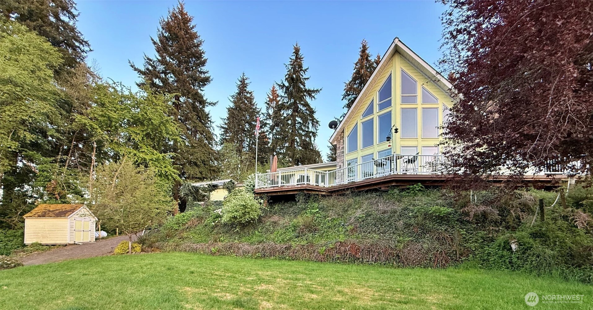 103 Lakeside Drive Property Photo 1
