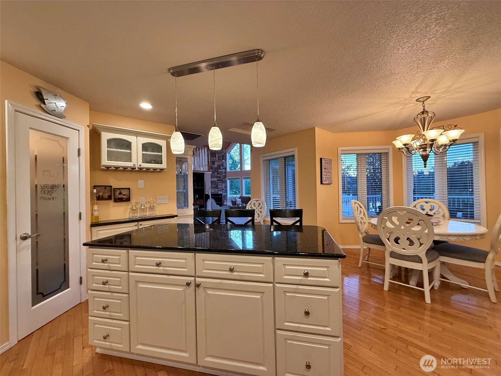 103 Lakeside Drive Property Photo 7