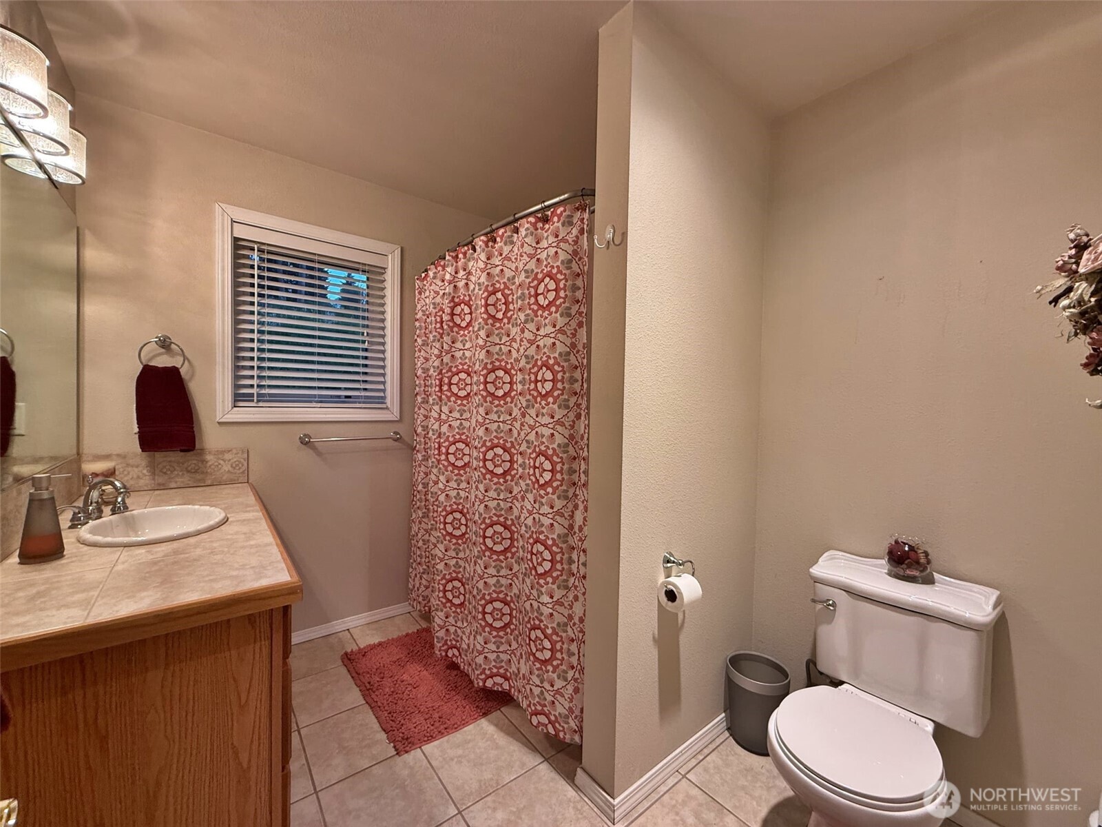 103 Lakeside Drive Property Photo 13