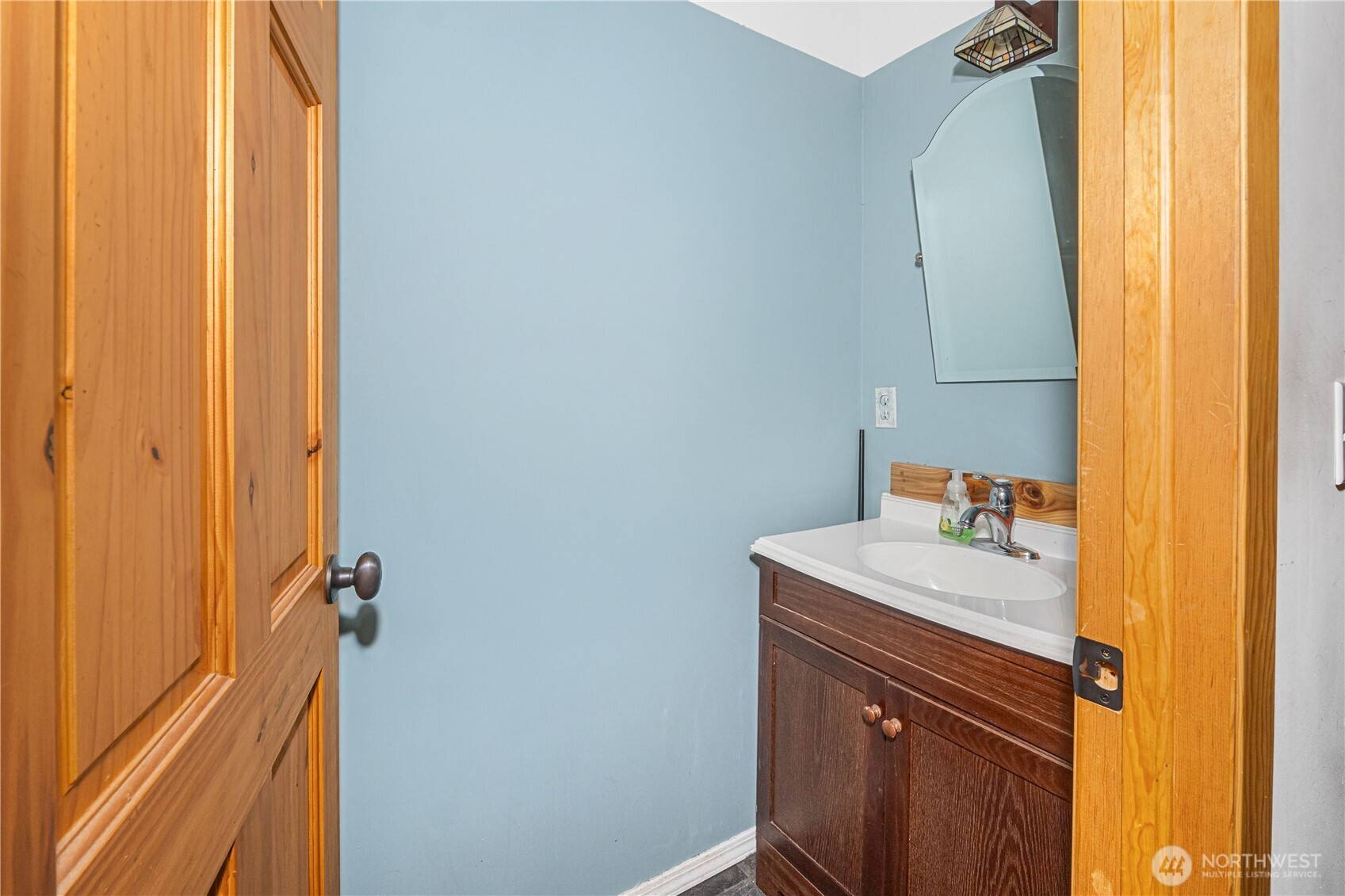 3733 V Sand Creek Road Property Photo 5