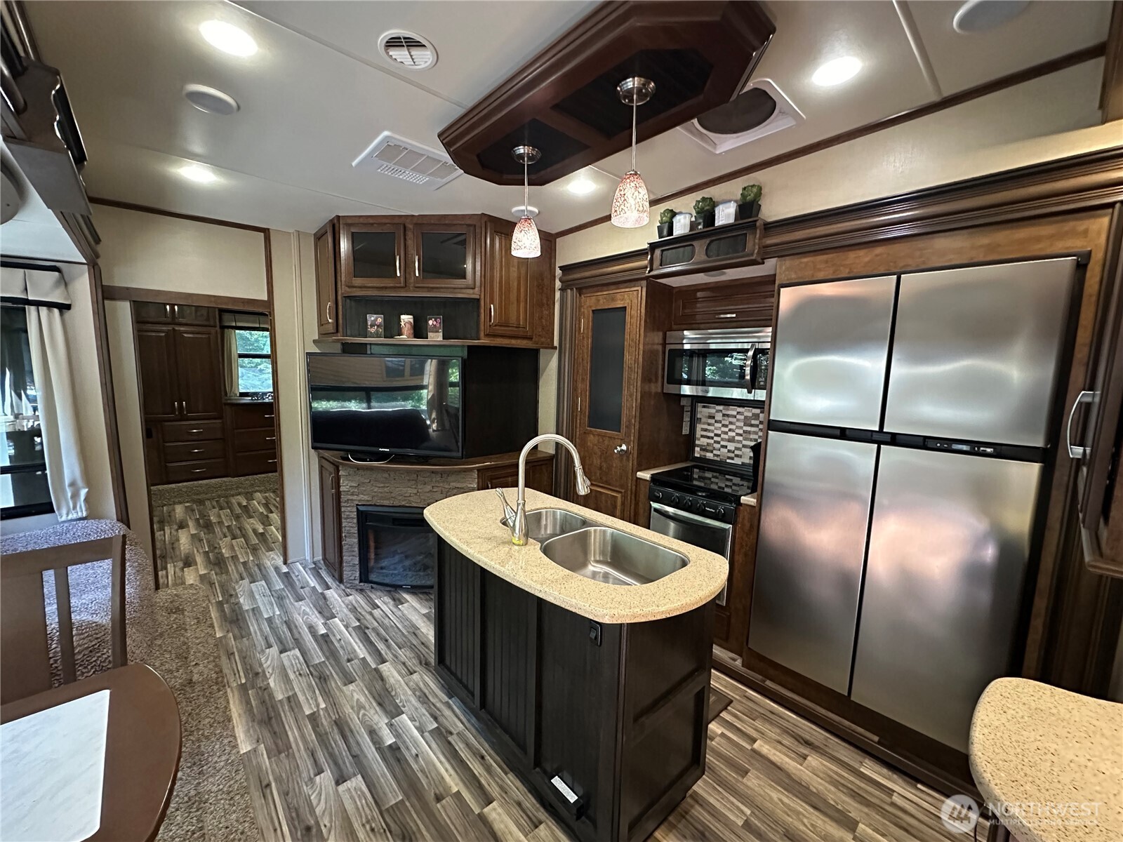 45264 Nesika Trail Property Photo 7