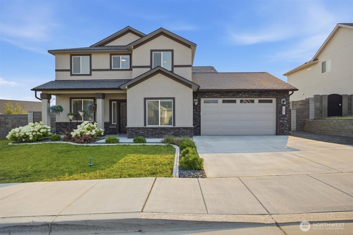 537 Lazio Way Property Photo 1