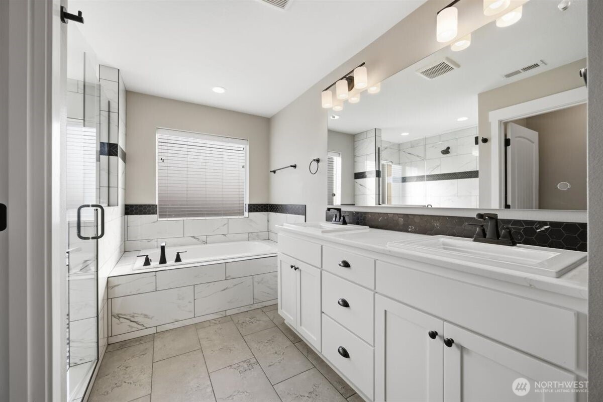 537 Lazio Way Property Photo 37