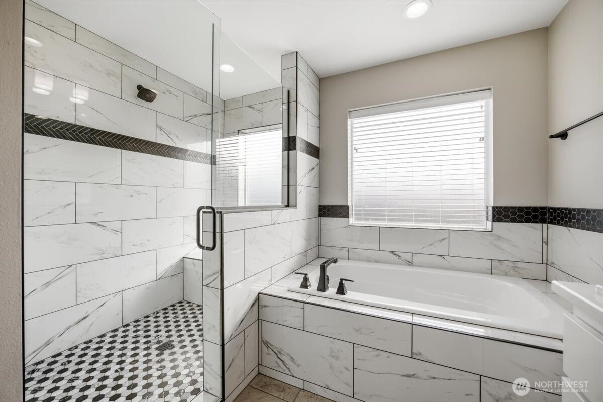 537 Lazio Way Property Photo 38