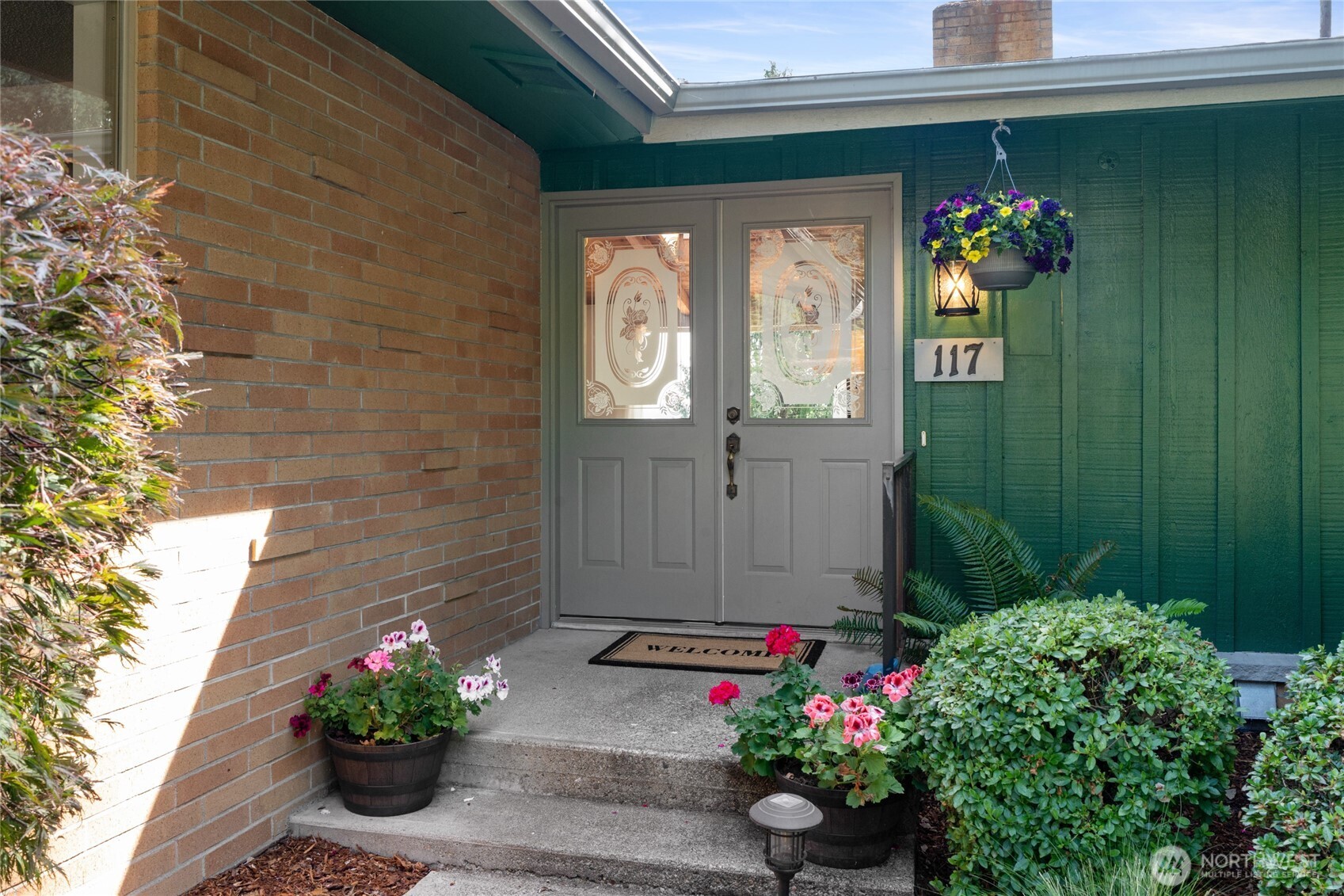 117 66th Avenue Property Photo 8