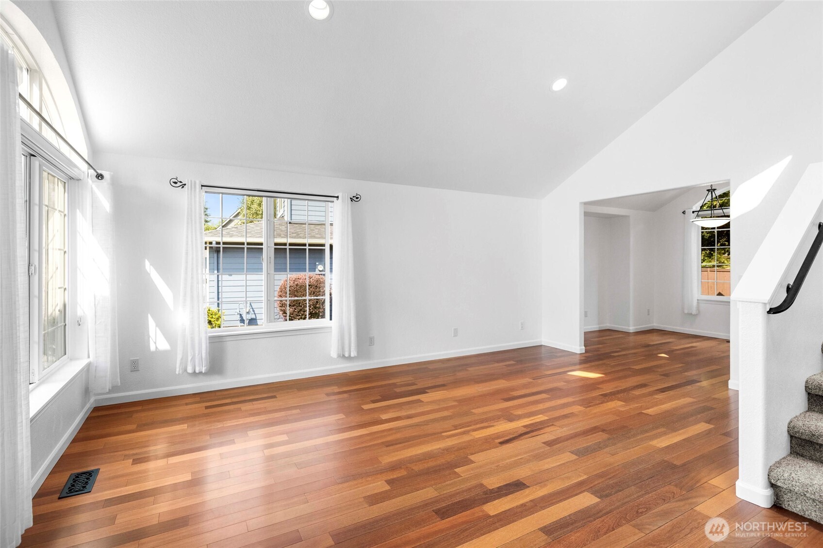 1811 Copper Pond Place Property Photo 9