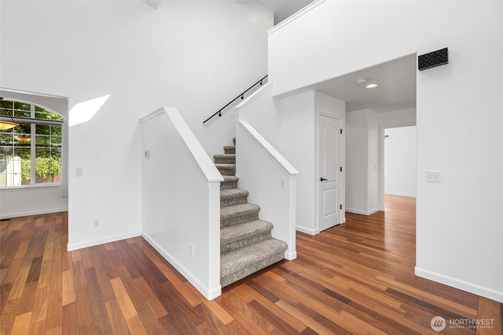 1811 Copper Pond Place Property Photo 10