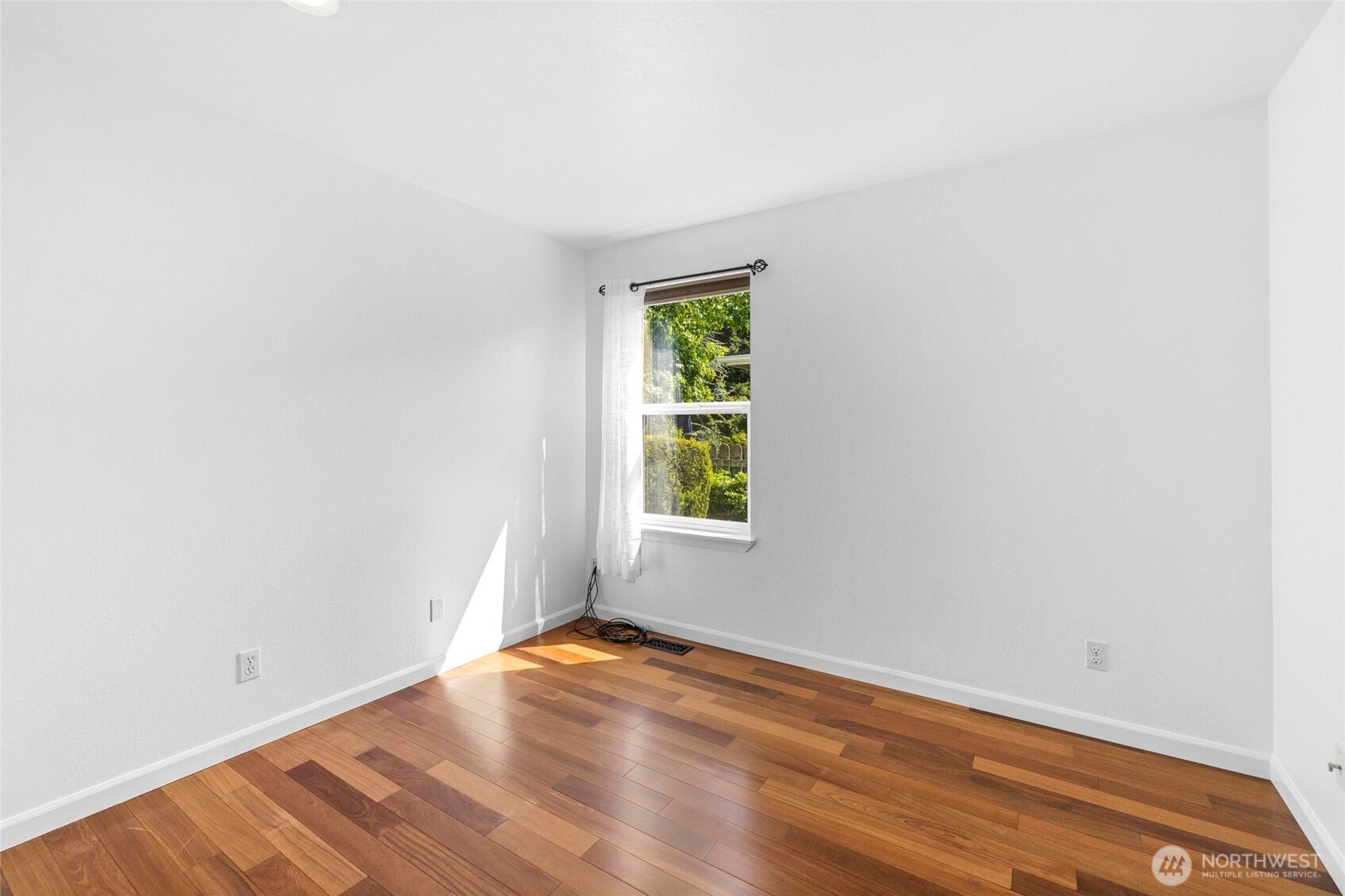 1811 Copper Pond Place Property Photo 21