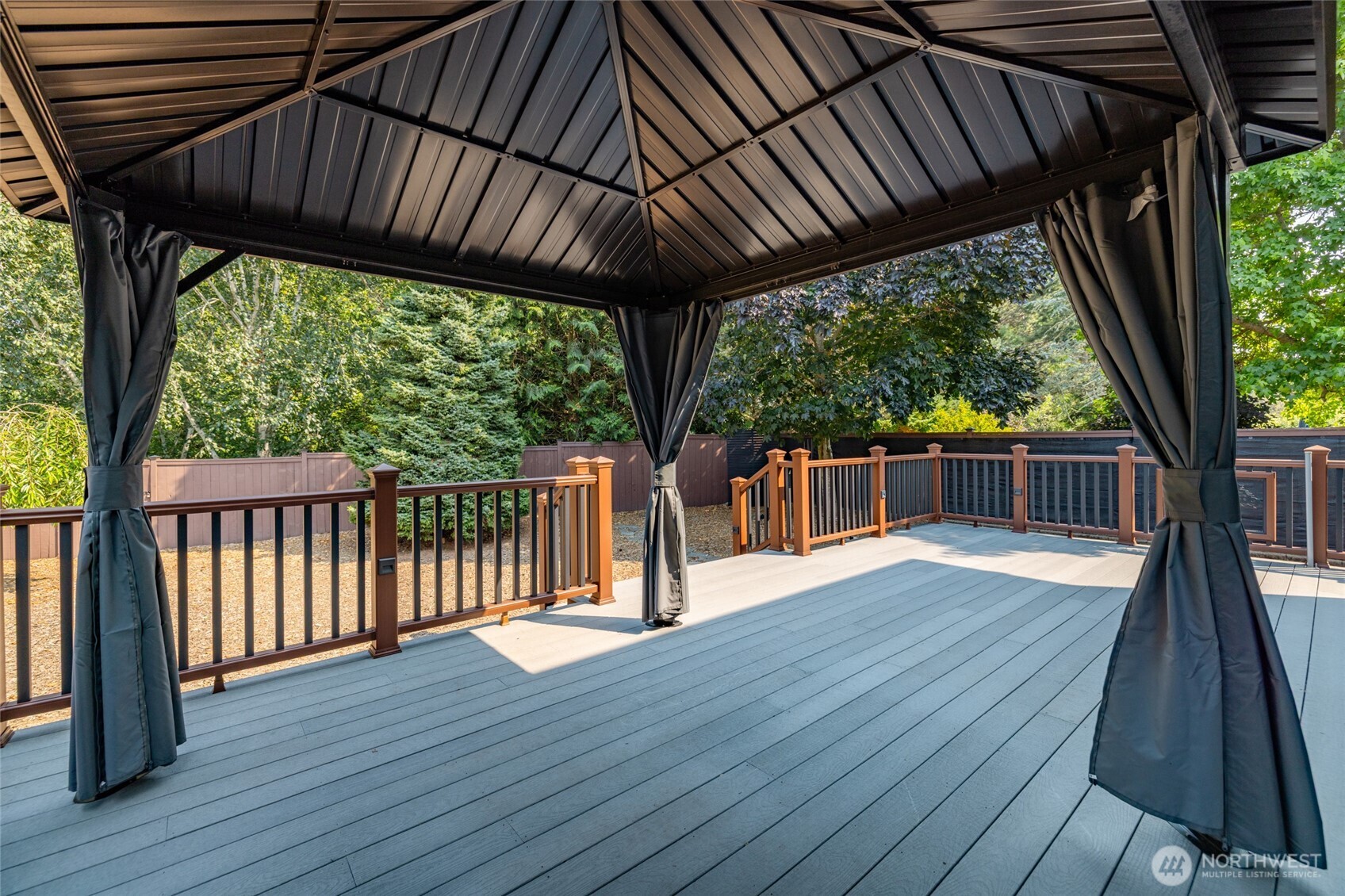 1811 Copper Pond Place Property Photo 35