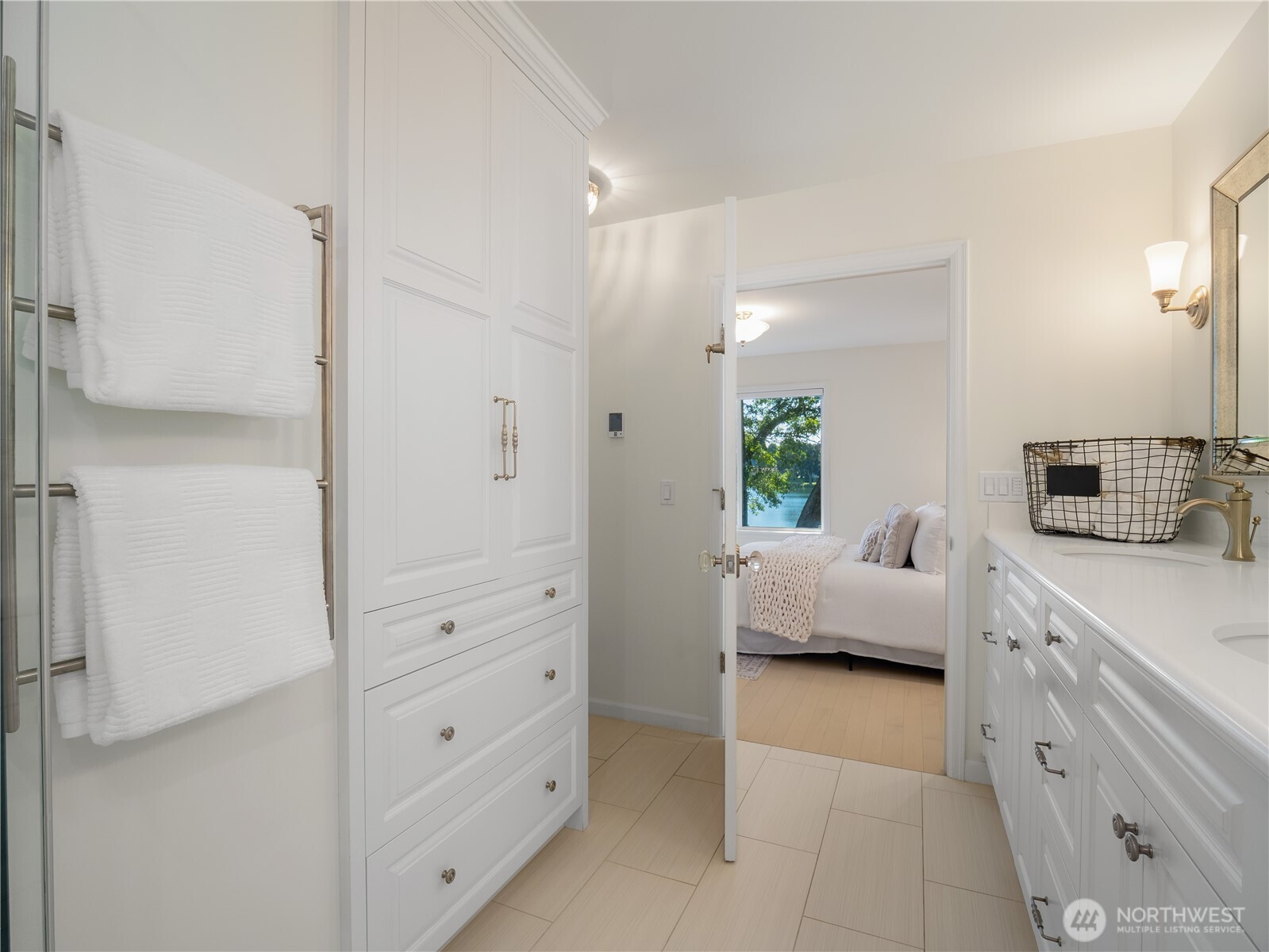 7310 Steilacoom Boulevard Property Photo 18