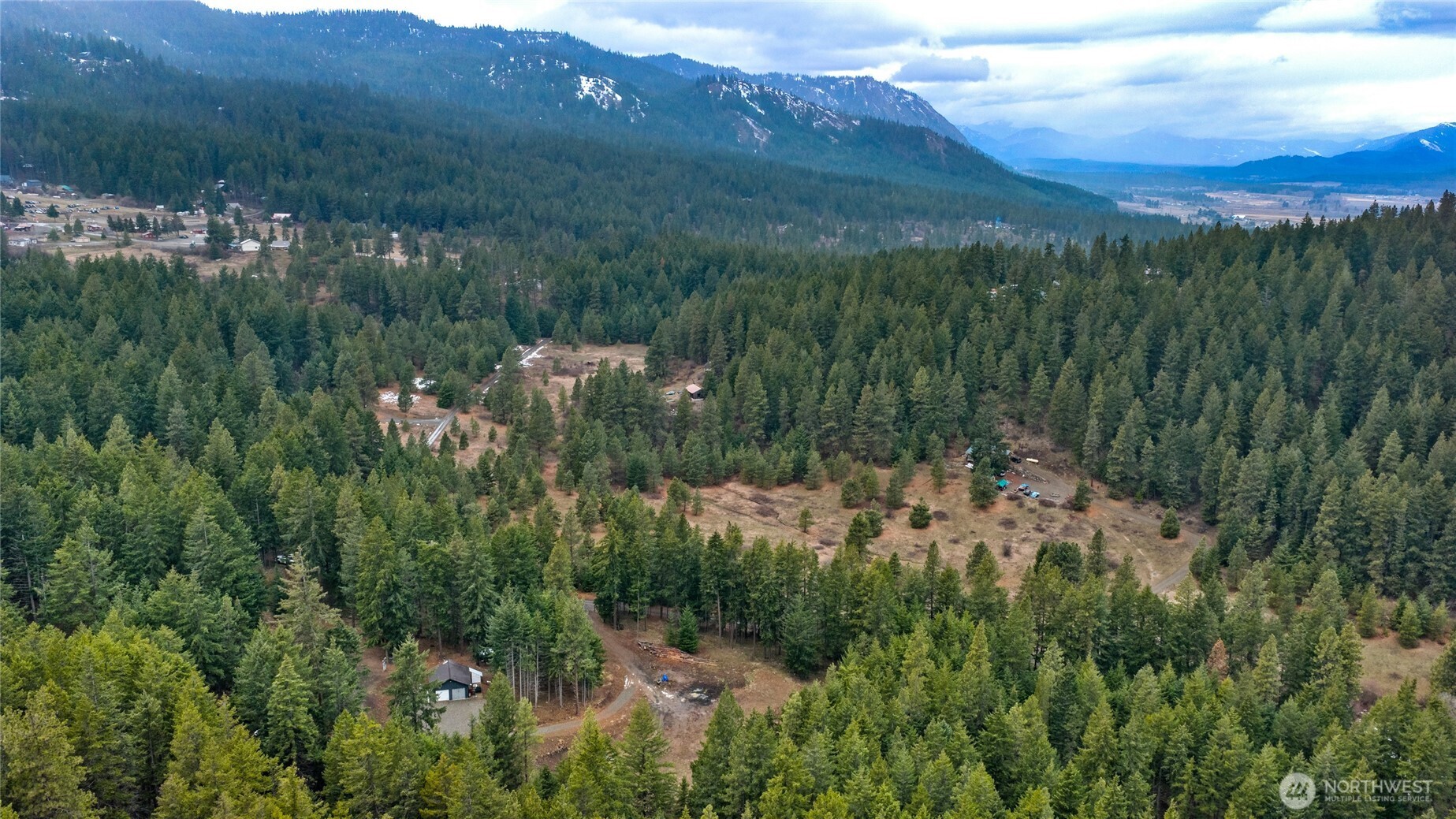 490 Thornton Creek Property Photo 1