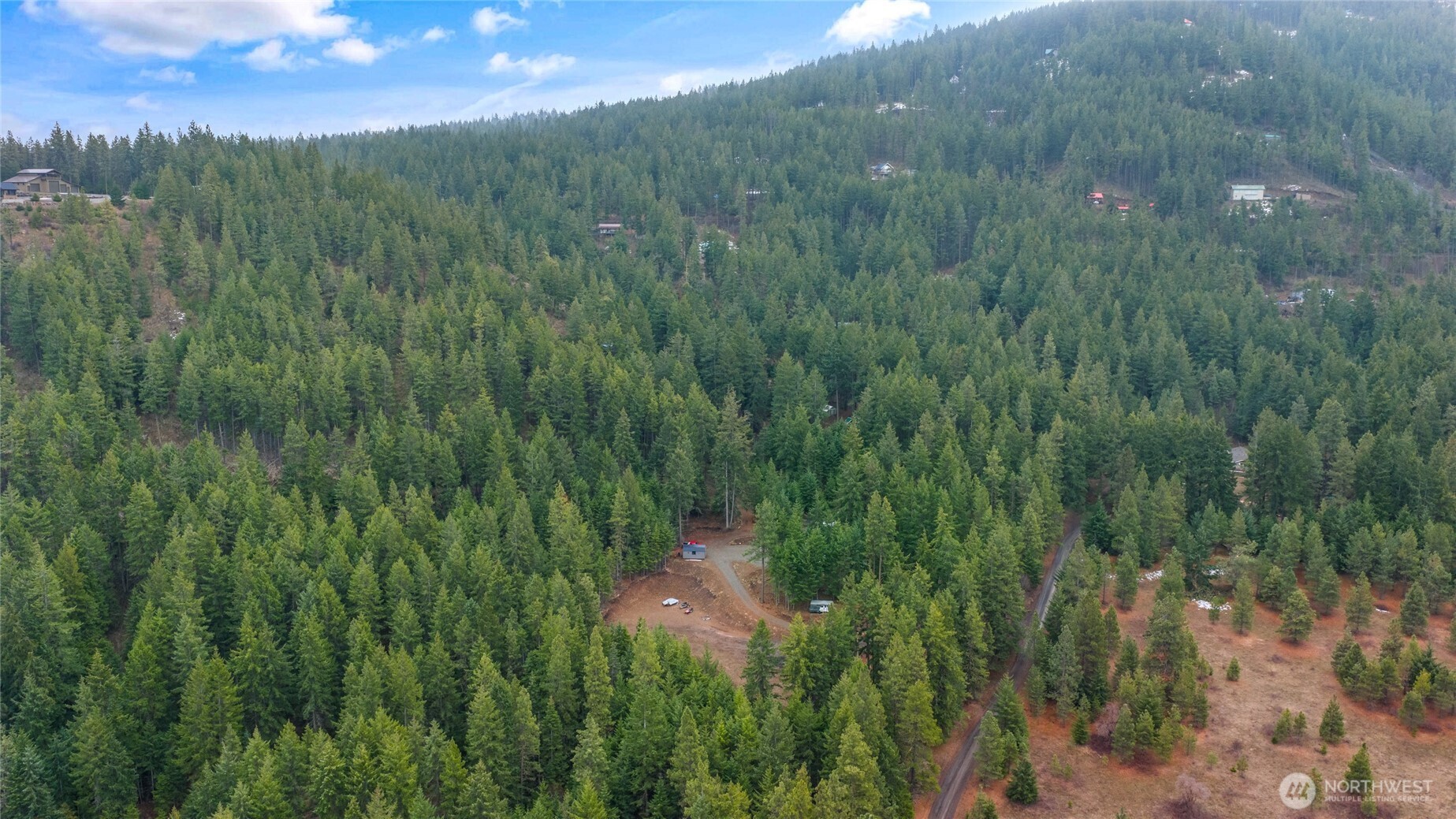 490 Thornton Creek Property Photo 15