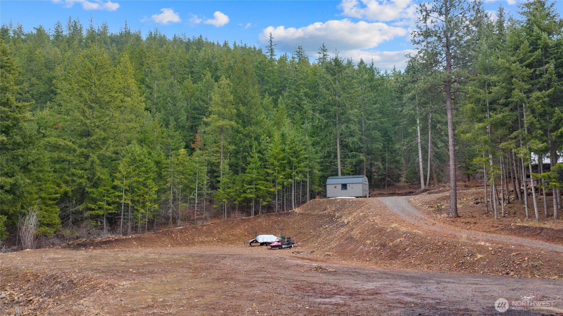 490 Thornton Creek Property Photo 19
