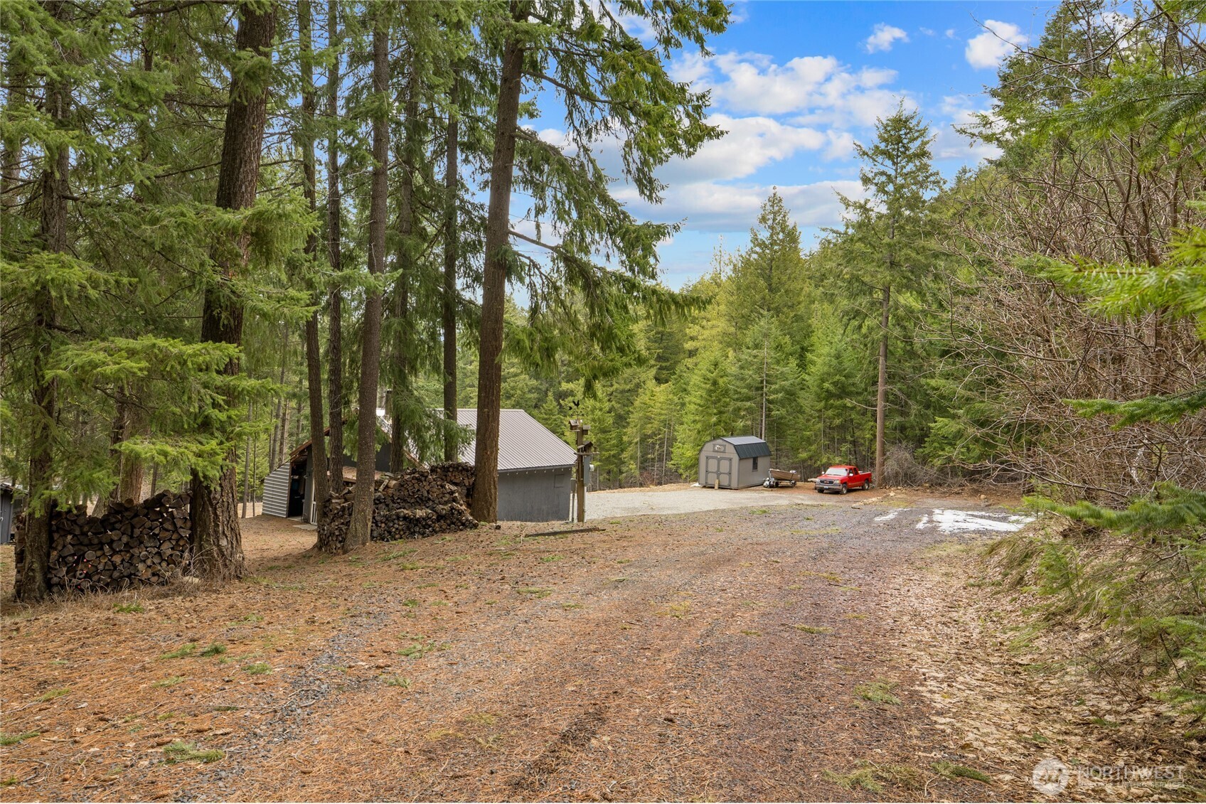 490 Thornton Creek Property Photo 27