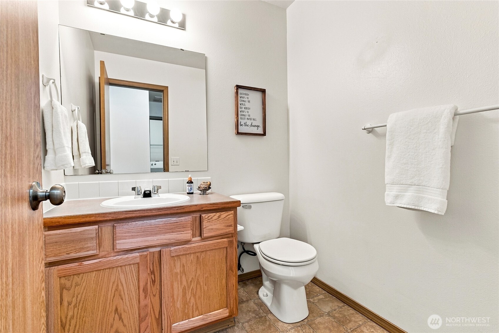 910 27th Avenue Property Photo 11