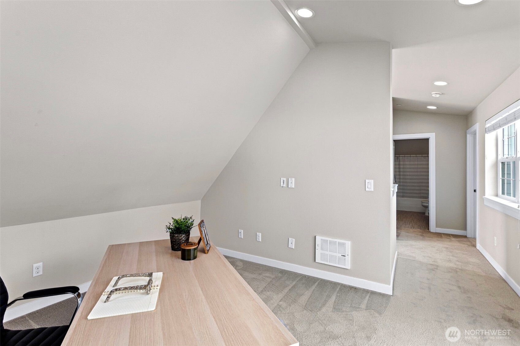 5402 80th Place K Property Photo 22