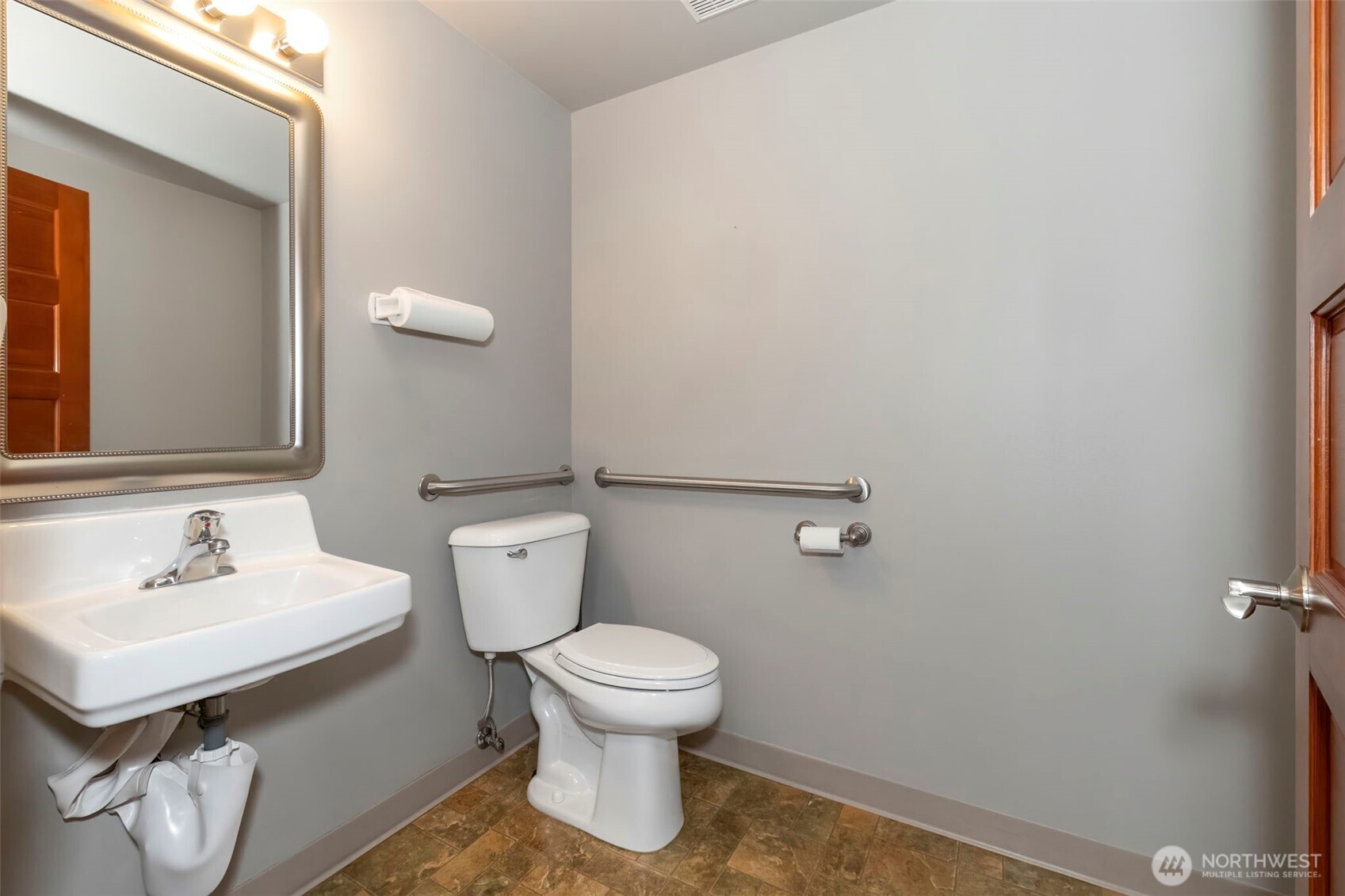 2153 Bethel Ave Property Photo 27