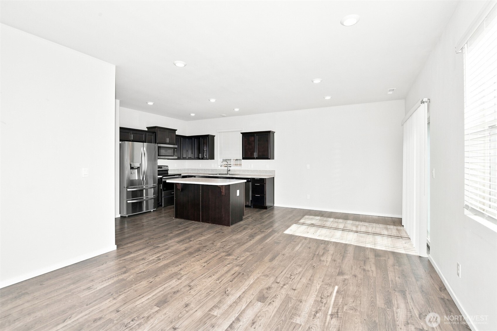 18740 110th Avenue Property Photo 6