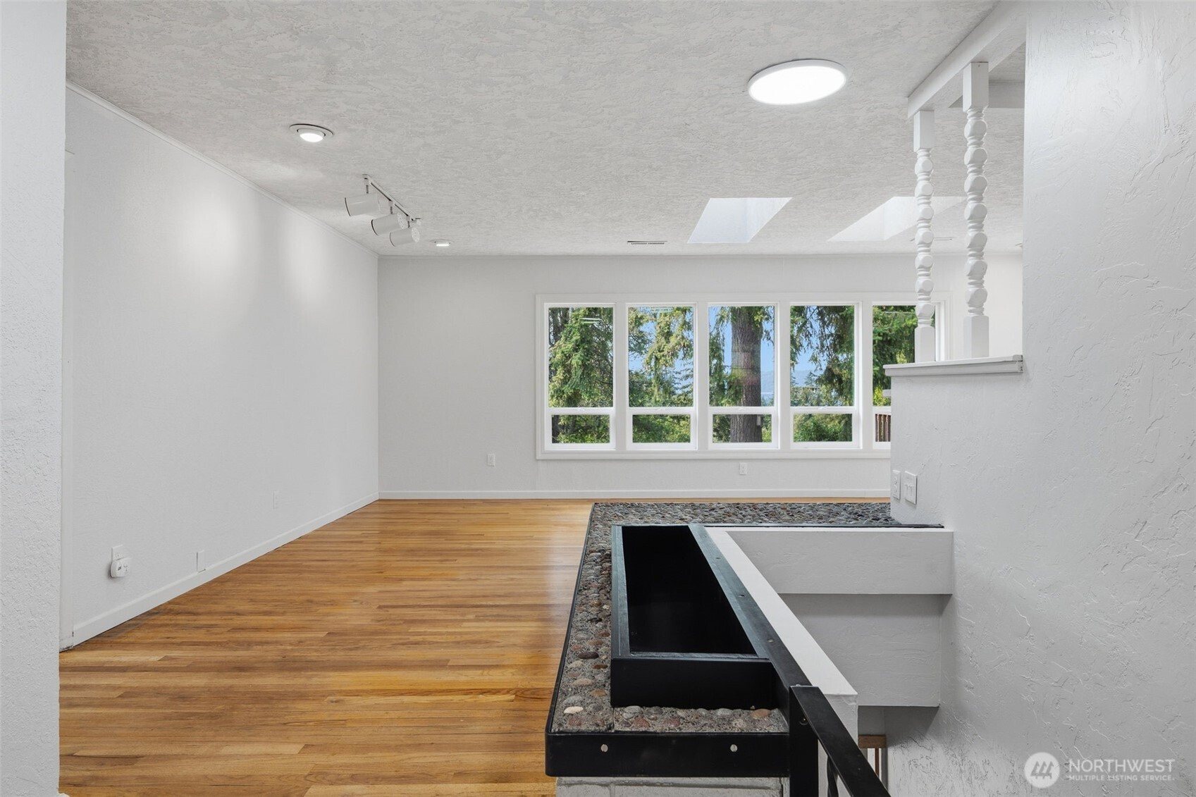 116 Virginia Place Property Photo 3