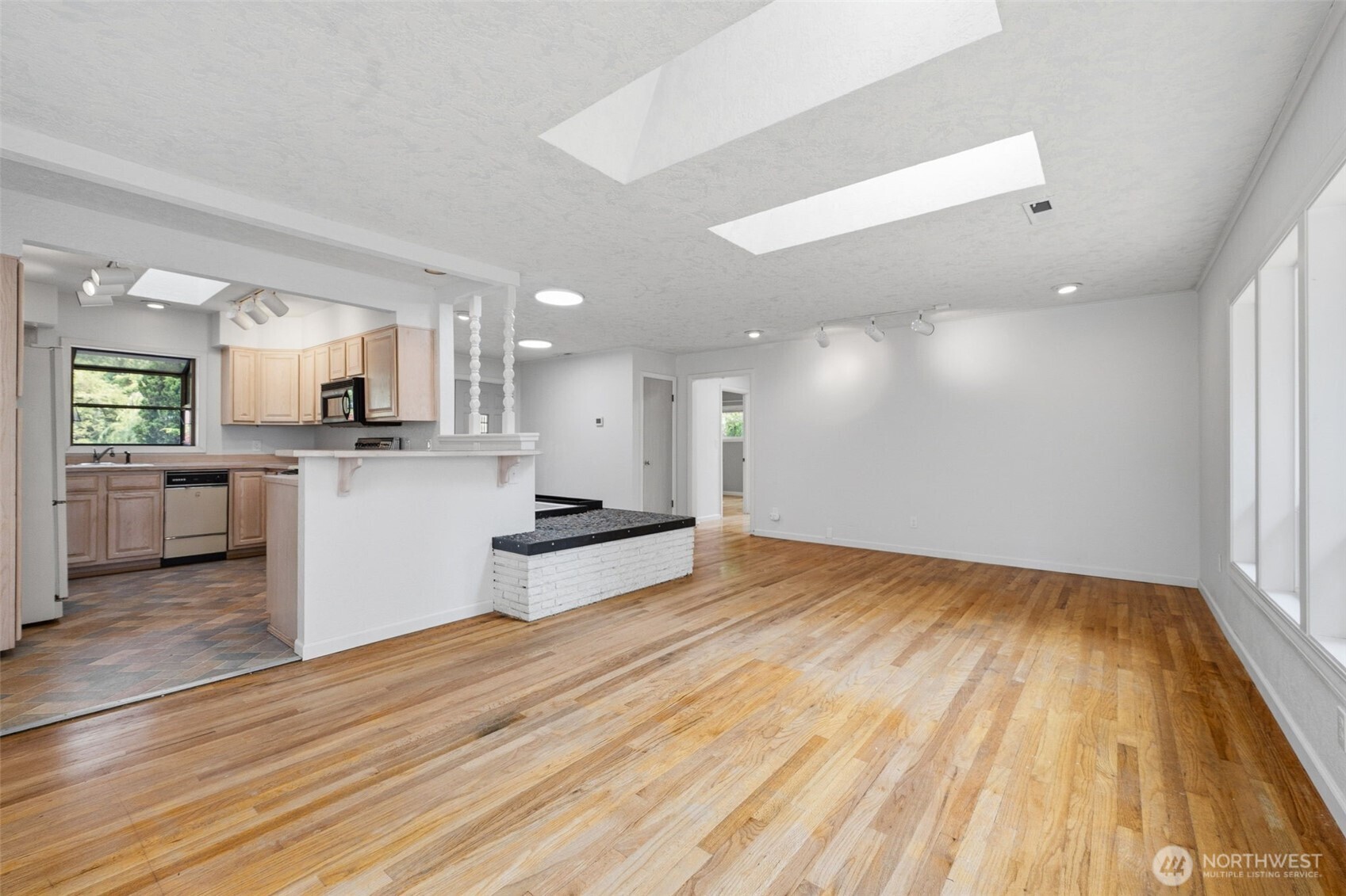 116 Virginia Place Property Photo 6